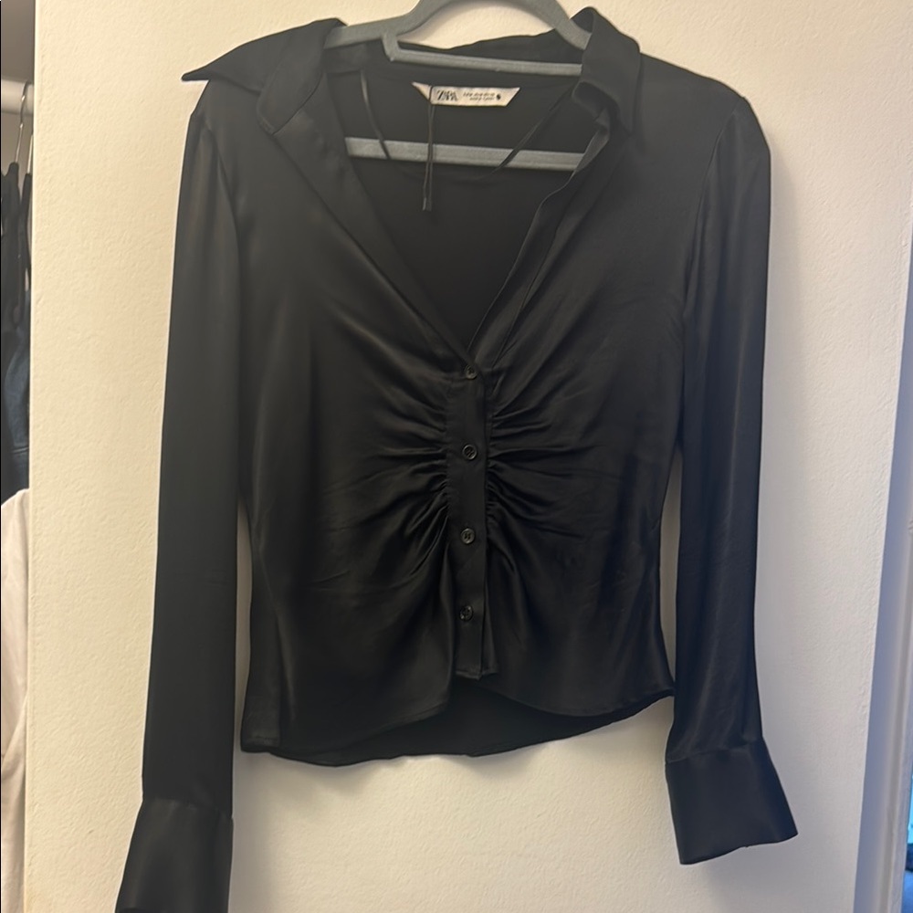 Zara Black Ruched Long Sleeve Blouse